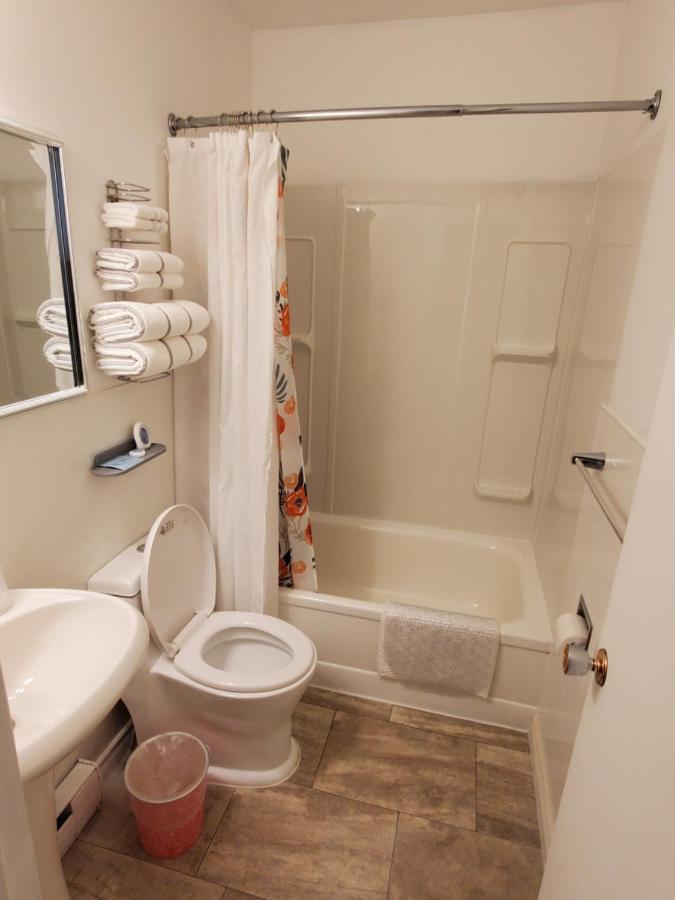 Wolseley Motel Bagian luar foto